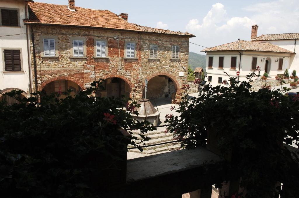 Locanda Antico Borgo Civitella in Val di Chiana Eksteriør billede